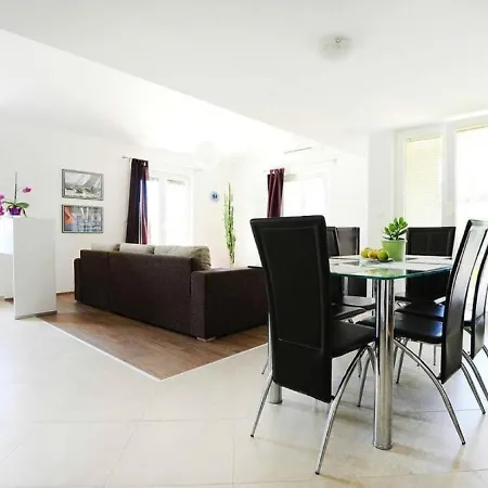 Skocic Apartment